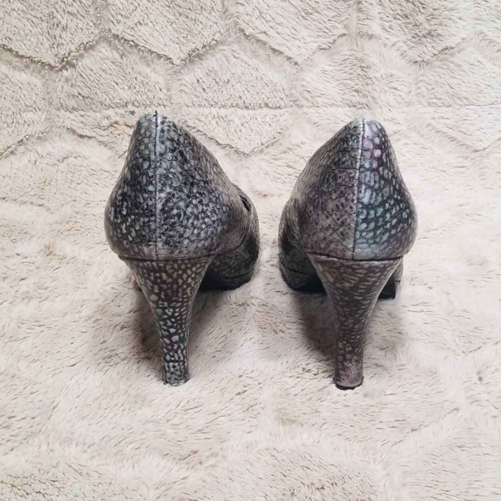 Moda Spana Pumps - Picture 7 of 8
